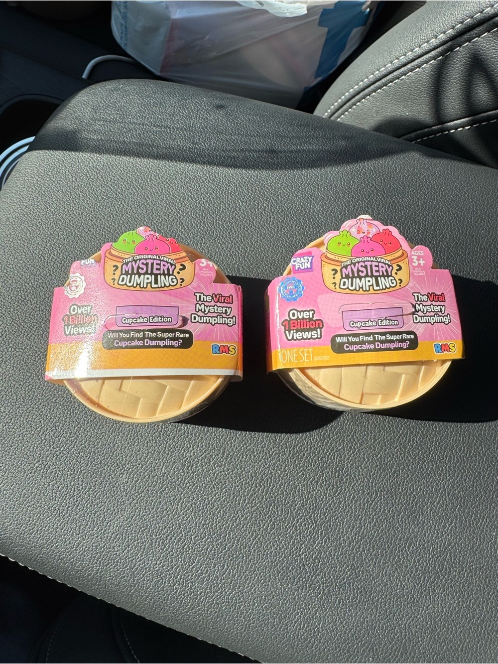 Mystery Dumpling Cupcake Edition Toy - Pink